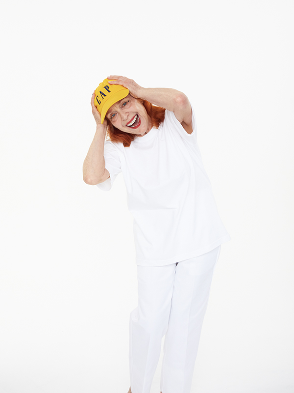 Iris Karina modeling for ByeA