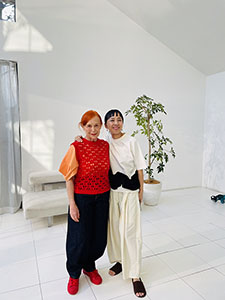 Iris Karina modeling for Herincye