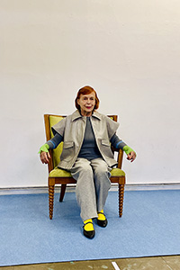 Iris Karina modeling for Herincye
