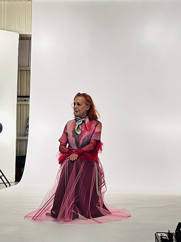 Iris Karina modeling for Oira