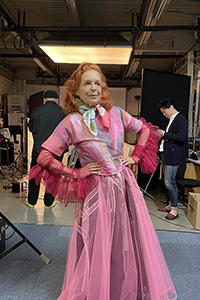 Iris Karina modeling for Oira