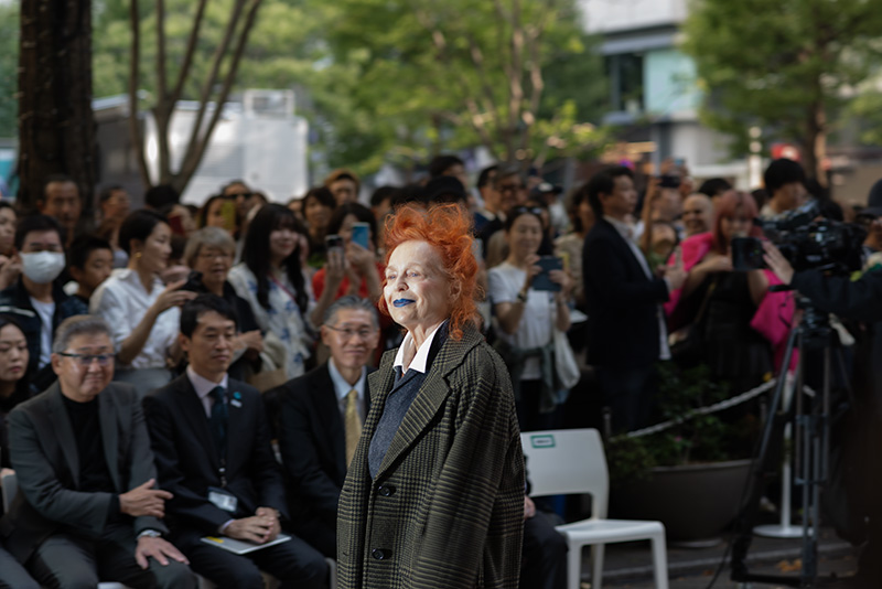 Iris Karina on the runway of Tokyo Fashion Crossing