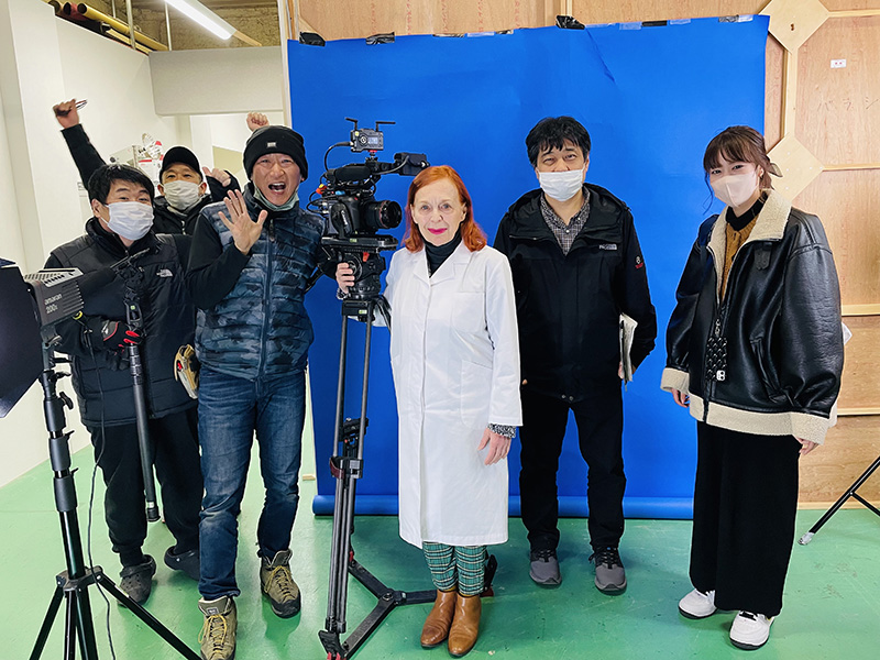 Iris Karina at the studios shooting the TV series UNBELIEVABLE for FUJI TV in the leading role of the Pollen Scientollogist directed by Kato Yoshitsugu.