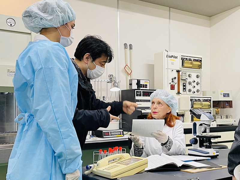 Iris Karina at the studios shooting the TV series UNBELIEVABLE for FUJI TV in the leading role of the Pollen Scientollogist directed by Kato Yoshitsugu.