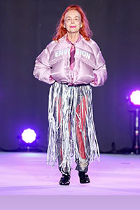 Iris Karina modeling for Tokyo Fashion Crossing 2024