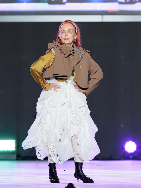 Iris Karina modeling for Tokyo Fashion Crossing 2024